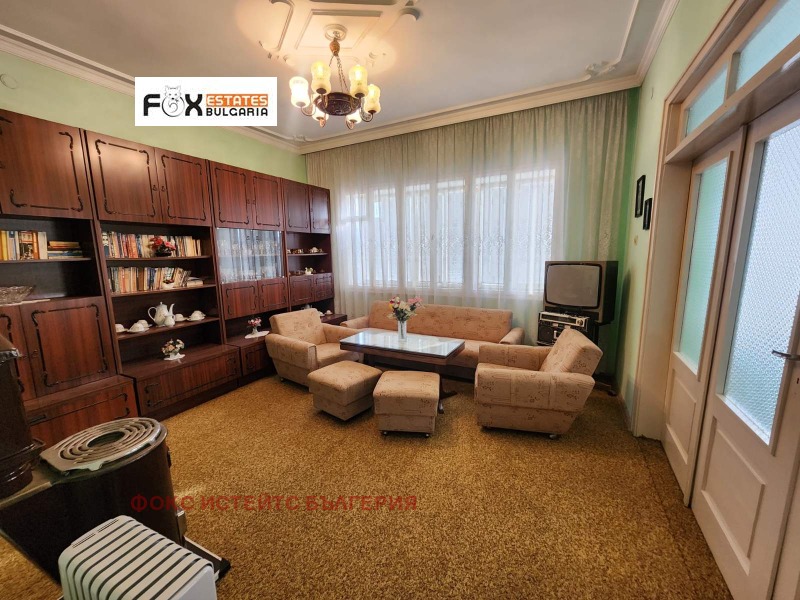 Продава КЪЩА, с. Цалапица, област Пловдив, снимка 5 - Къщи - 52557790