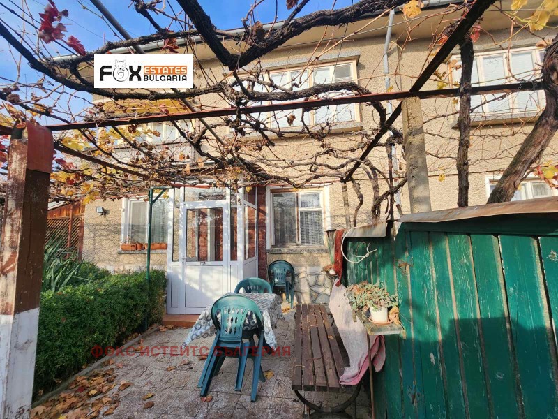 Продава КЪЩА, с. Цалапица, област Пловдив, снимка 2 - Къщи - 52557790