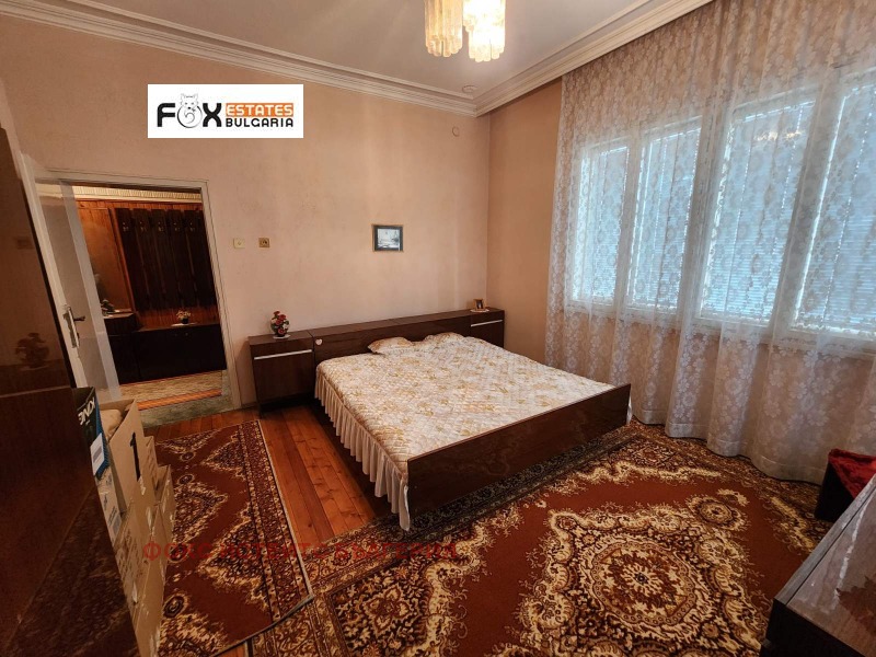 Продава КЪЩА, с. Цалапица, област Пловдив, снимка 9 - Къщи - 52557790