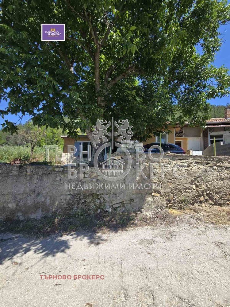 Продава КЪЩА, гр. Дебелец, област Велико Търново, снимка 13 - Къщи - 54914544