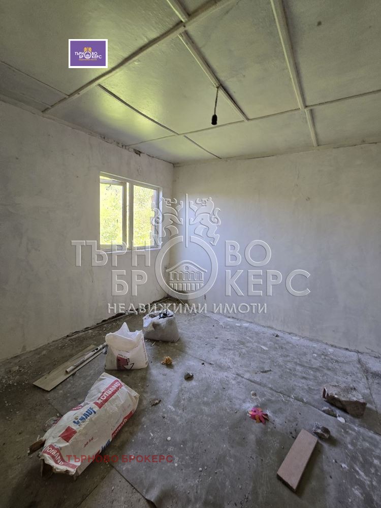 Продава КЪЩА, гр. Дебелец, област Велико Търново, снимка 3 - Къщи - 54914544