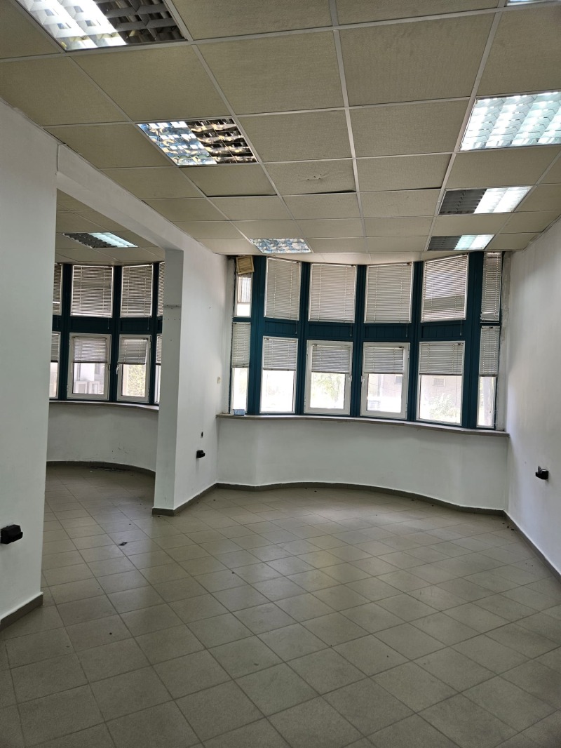 Продава  Пром. помещение град Кърджали , Възрожденци , 130 кв.м | 10090784 - изображение [3]