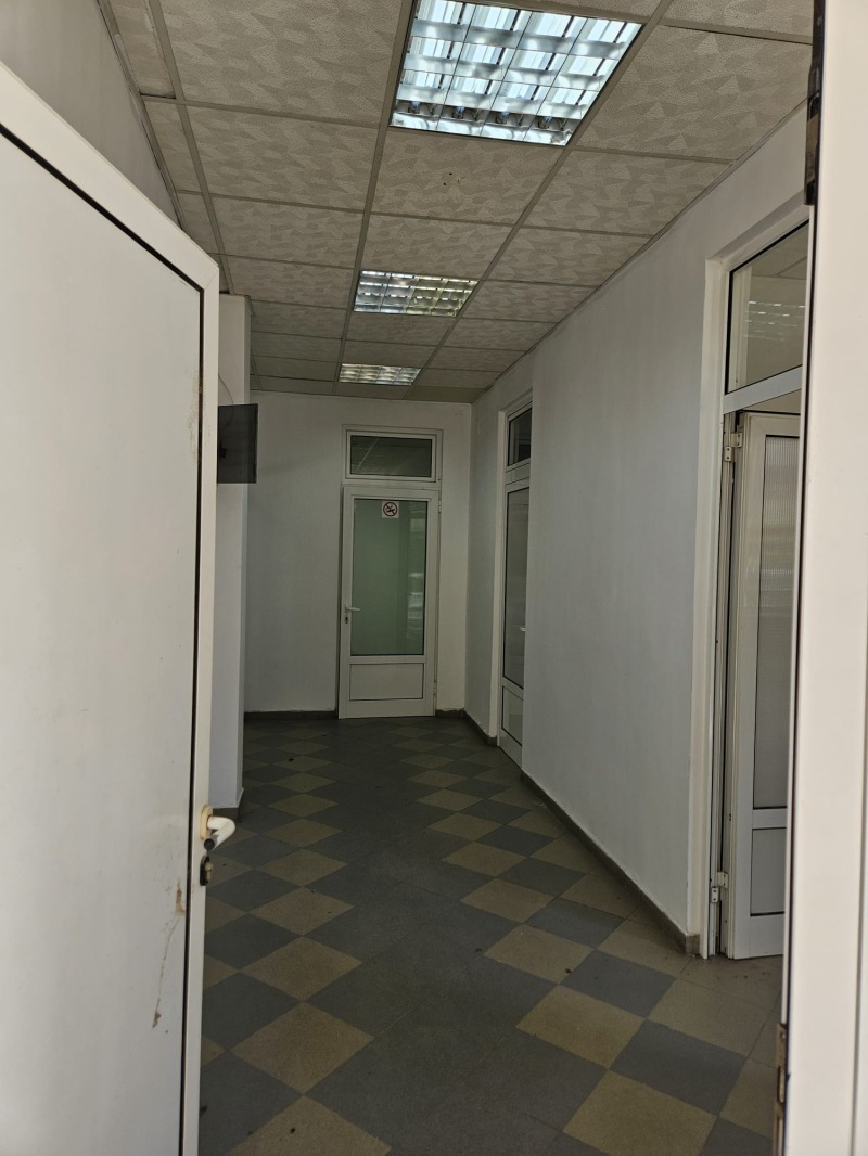 Продава  Пром. помещение град Кърджали , Възрожденци , 130 кв.м | 10090784 - изображение [9]