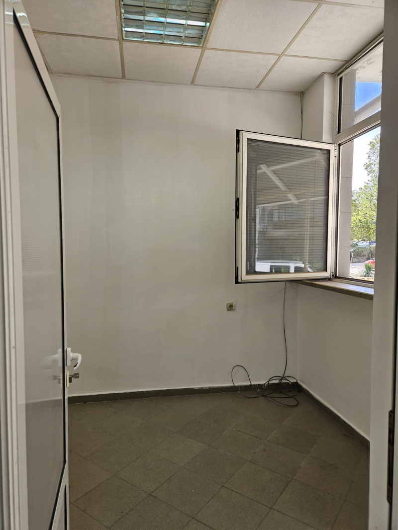 Продава  Пром. помещение град Кърджали , Възрожденци , 130 кв.м | 10090784 - изображение [8]