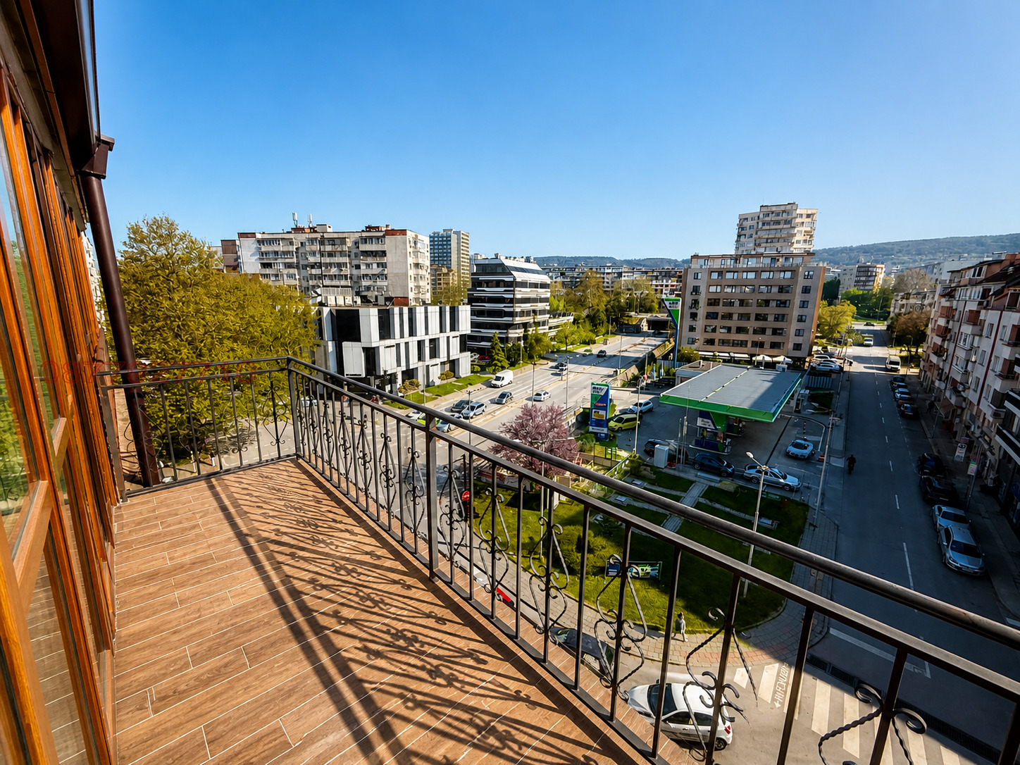 Продава 2-СТАЕН, гр. Варна, Левски 1, снимка 2 - Апартаменти - 55571927