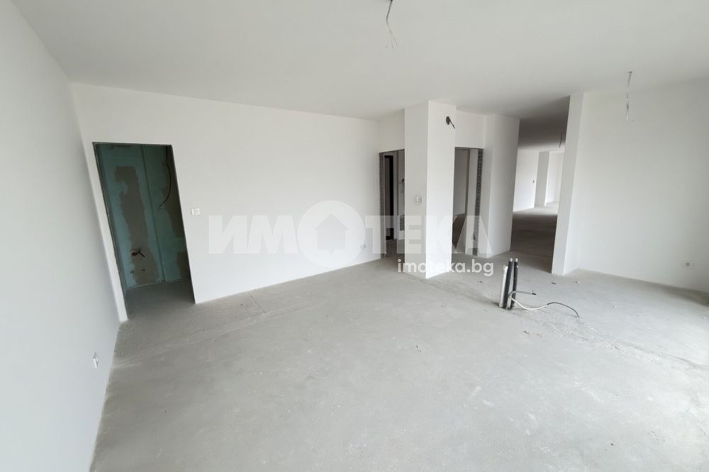 Продава МНОГОСТАЕН, гр. София, Изток, снимка 4 - Апартаменти - 54148605