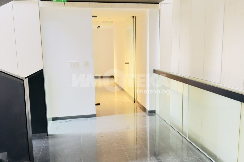 Продава МНОГОСТАЕН, гр. София, Изток, снимка 7 - Апартаменти - 54148605