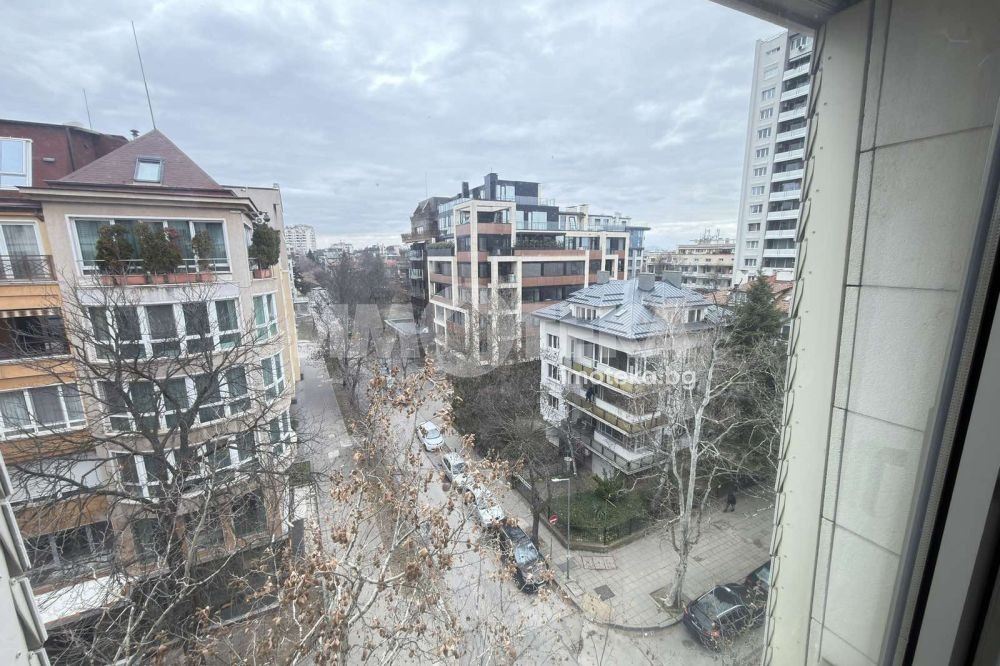 Продава МНОГОСТАЕН, гр. София, Изток, снимка 14 - Апартаменти - 54148605