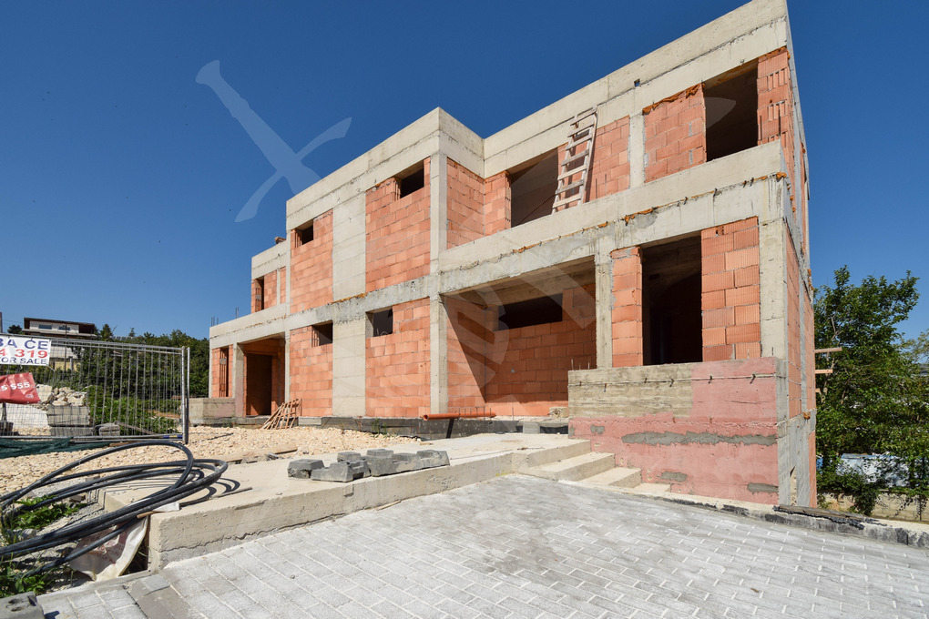 Продава КЪЩА, гр. Варна, м-т Ален мак, снимка 2 - Къщи - 51999395