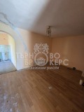 Продава КЪЩА, гр. Дебелец, област Велико Търново, снимка 4