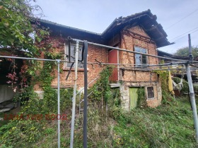 House Debnevo, region Lovech 3