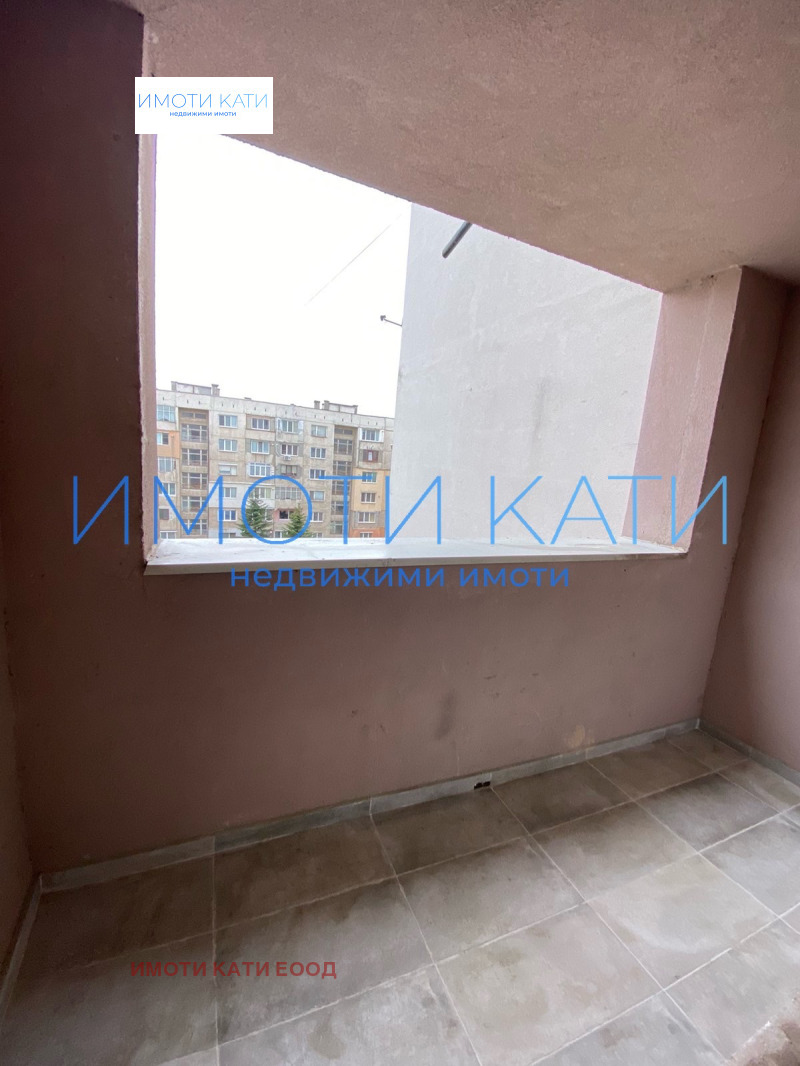 In vendita  2 camere da letto Pernik , Iztok , 66 mq | 72451248 - Immagine [16]