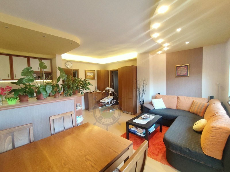 Продава  3-стаен град Варна , Цветен квартал , 79 кв.м | 74984120 - изображение [3]