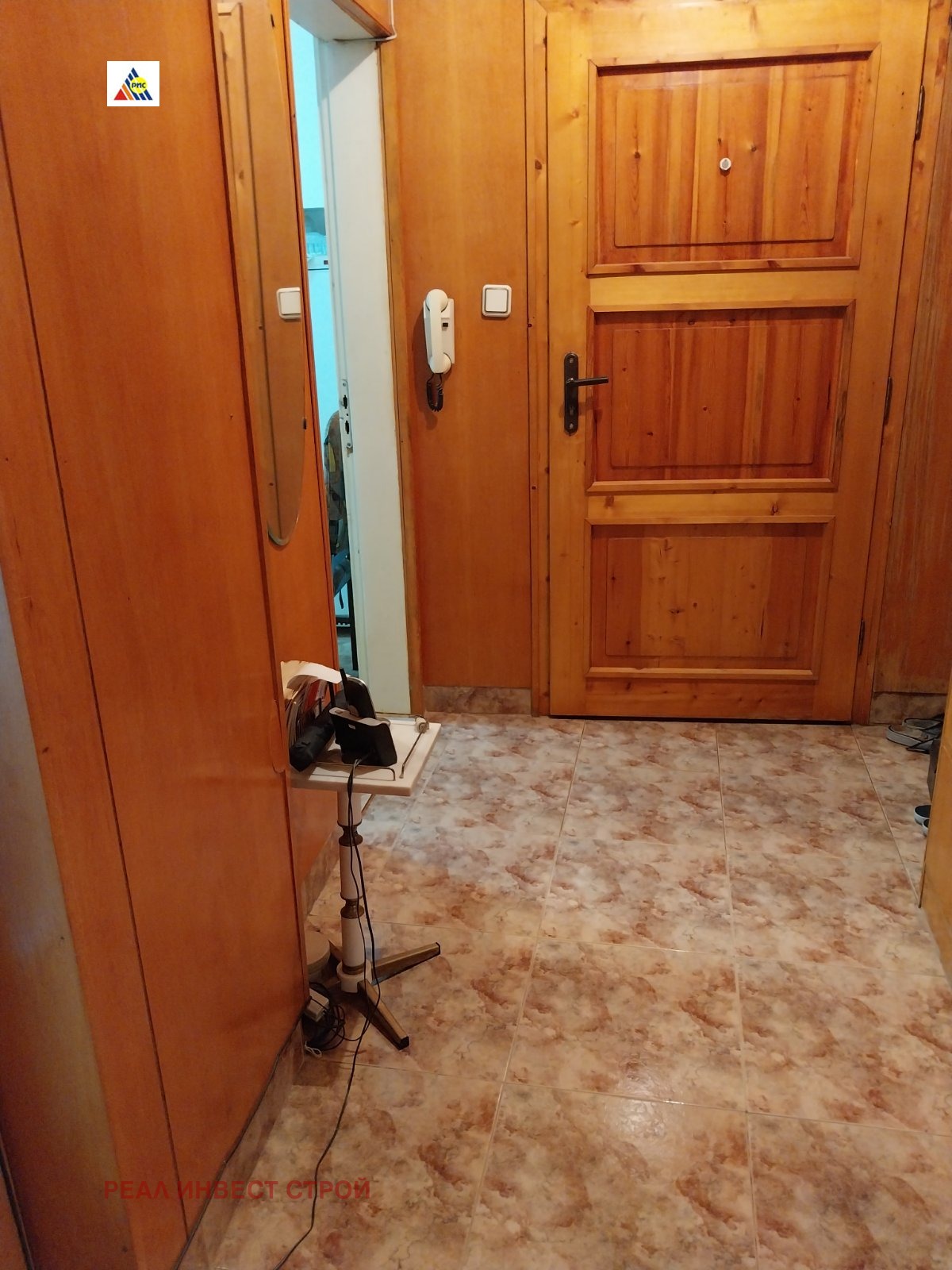 Продава 2-СТАЕН, гр. Свищов, област Велико Търново, снимка 2 - Апартаменти - 54336676