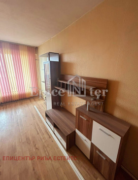 1 dormitorio Iztok, Pernik 1