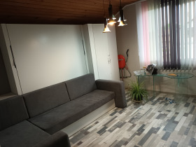 Hausboden Asenowgrad, region Plowdiw