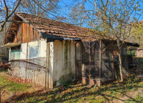 Huis Potsarnentsi, regio Pernik 3