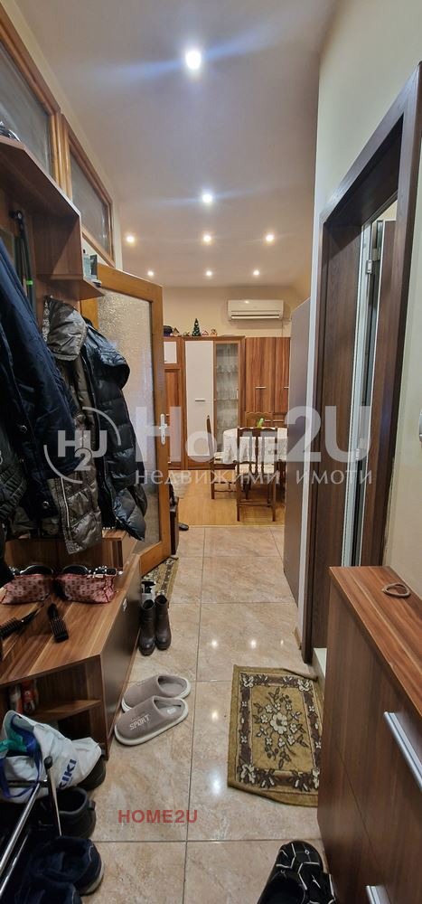 Продава 2-СТАЕН, гр. Варна, Автогара, снимка 2 - Aпартаменти - 49272042