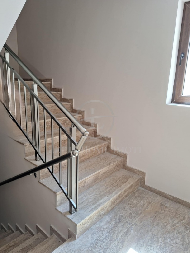 Zu verkaufen  1 Schlafzimmer Plowdiw , Komatewo , 87 qm | 11250709 - Bild [4]