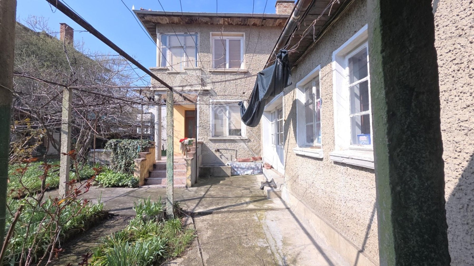 Продава КЪЩА, гр. Горна Оряховица, област Велико Търново, снимка 2 - Къщи - 54275524