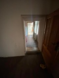Продава  Етаж от къща град Шумен , Център , 93 кв.м | 58132857