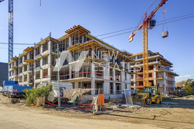 Продава 3-СТАЕН, гр. София, Кръстова вада, снимка 2 - Апартаменти - 52379874