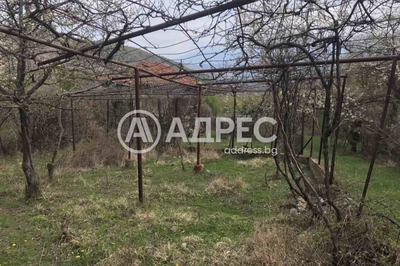 Продава КЪЩА, с. Каменик, област Кюстендил, снимка 4 - Къщи - 52720296