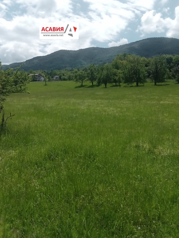 Продава ПАРЦЕЛ, гр. Правец, област София област