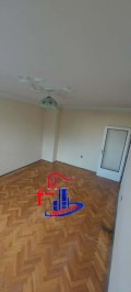 Продава 2-СТАЕН, гр. Шумен, Болницата, снимка 1