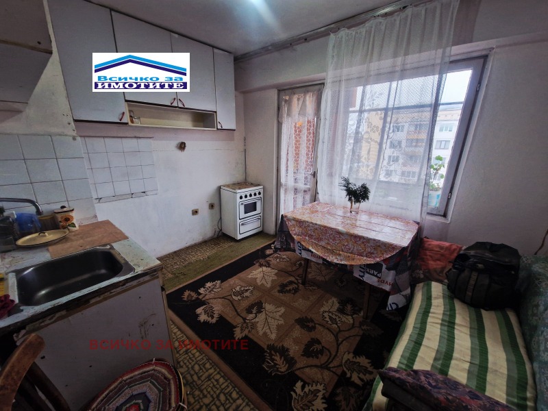 Продава 2-СТАЕН, гр. Русе, Родина 2