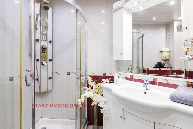Satılık  2 yatak odası Pleven , Şirok centar , 110 metrekare | 65938280 - görüntü [14]
