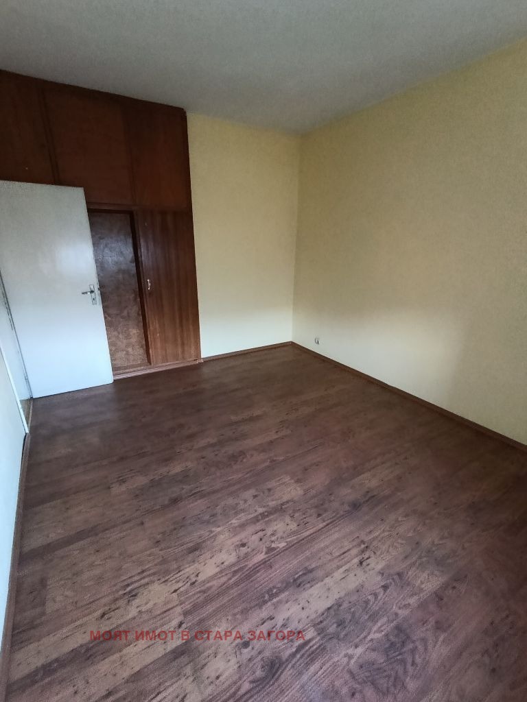 Продава 3-СТАЕН, гр. Стара Загора, Център, снимка 2 - Апартаменти - 53908082