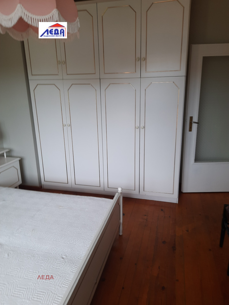 À venda  3 quartos Pleven , 9-ti kvartal , 130 m² | 73387771 - imagem [8]