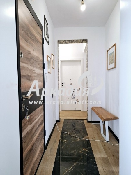 En venta  3+ dormitorios Plovdiv , Vastanicheski , 132 metros cuadrados | 14995513 - imagen [11]