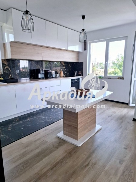 En venta  3+ dormitorios Plovdiv , Vastanicheski , 132 metros cuadrados | 14995513 - imagen [4]