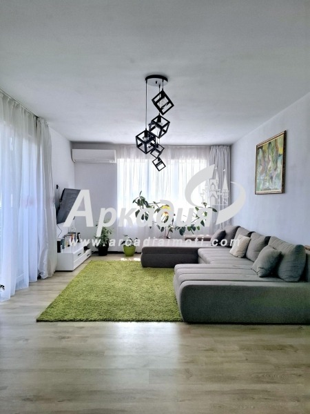 En venta  3+ dormitorios Plovdiv , Vastanicheski , 132 metros cuadrados | 14995513 - imagen [2]