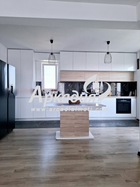 En venta  3+ dormitorios Plovdiv , Vastanicheski , 132 metros cuadrados | 14995513 - imagen [5]