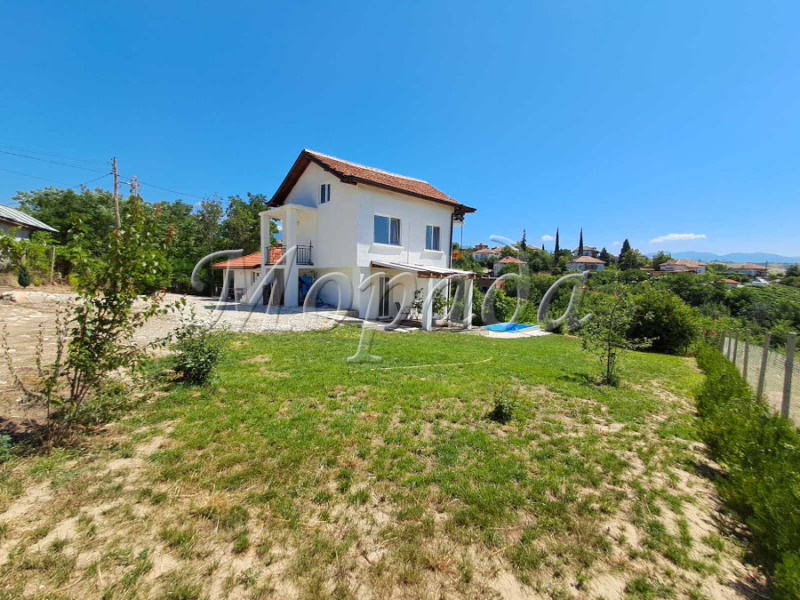 Продава  Къща област Благоевград , с. Лозеница , 182 кв.м | 93401986 - изображение [2]