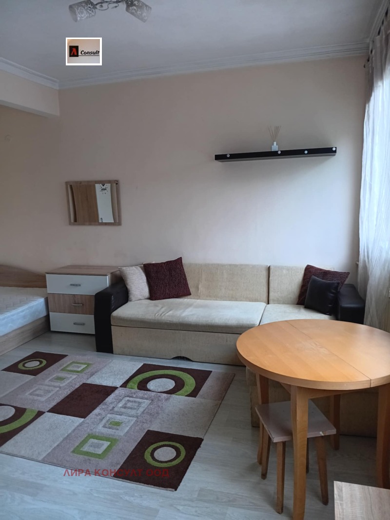 Til salgs  Studio Sofia , Ilinden , 33 kvm | 39160666 - bilde [3]