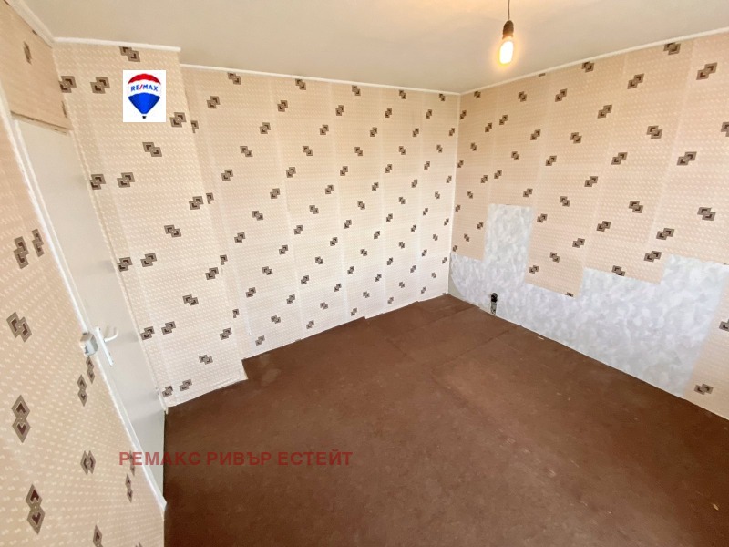 Продава  2-стаен, град Русе, Дружба 3 • 66 900 EUR • ID 88736734 — holmes.bg - [1] 