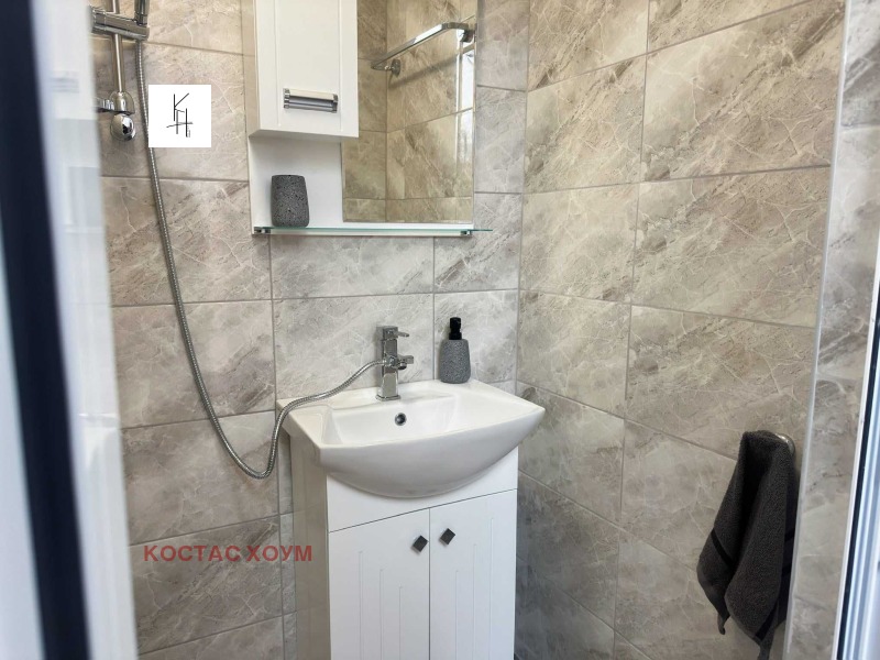 Продава КЪЩА, с. Дюлино, област Варна, снимка 12 - Къщи - 52167023