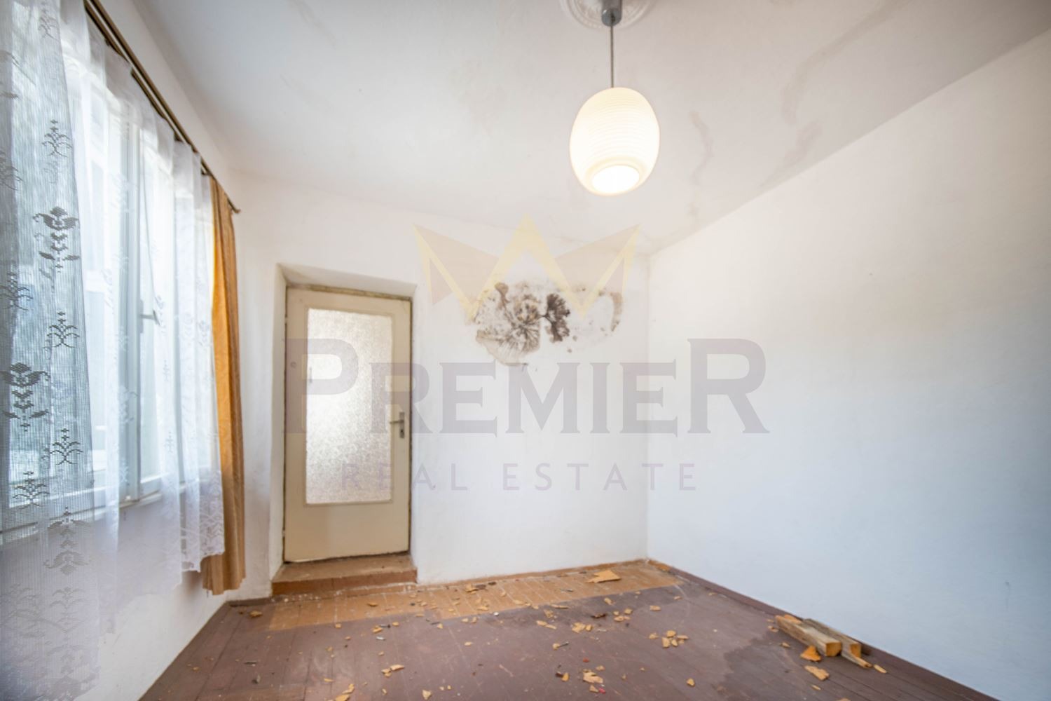 Продава КЪЩА, гр. Балчик, област Добрич, снимка 7 - Къщи - 53911061