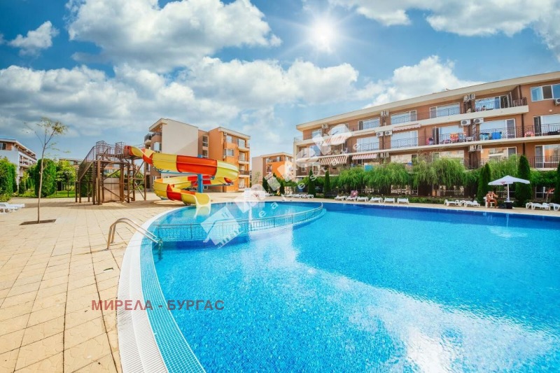 Till salu  Studio region Burgas , k.k. Slantjev brjag , 40 kvm | 78064724