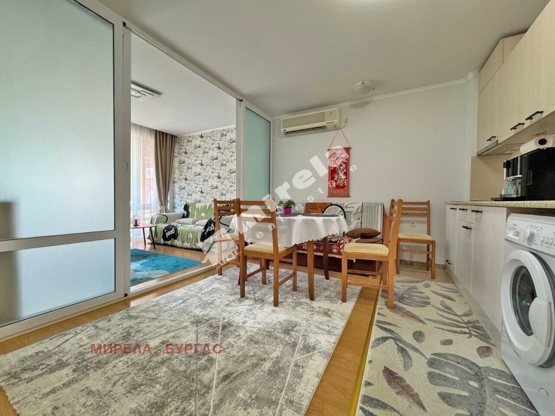 Na sprzedaż  1 sypialnia region Burgas , k.k. Slanczew brjag , 73 mkw | 43492885 - obraz [9]