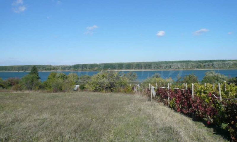 Eladó  Cselekmény régió Vidin , Botevo , 1400 négyzetméter | 63835831