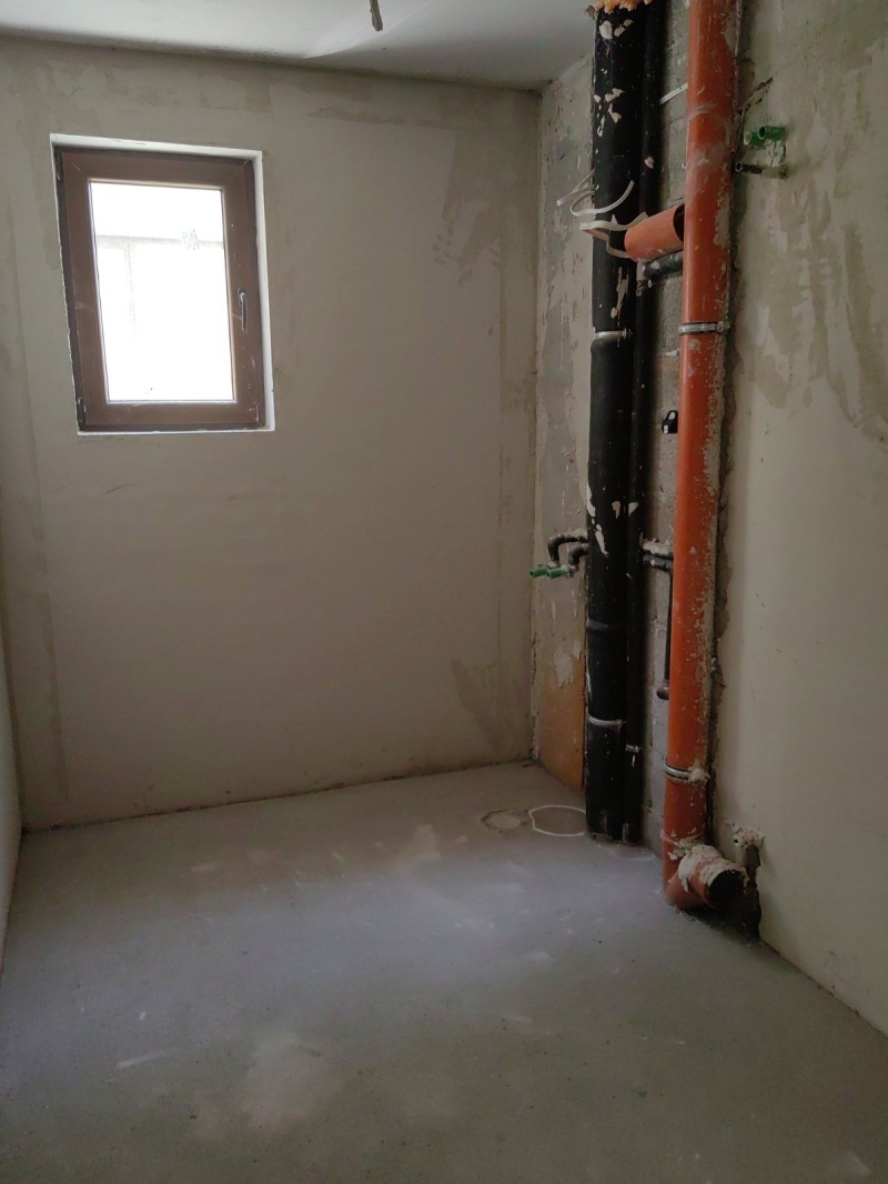 En venta  1 dormitorio Plovdiv , Komatevo , 87 metros cuadrados | 36861952 - imagen [6]