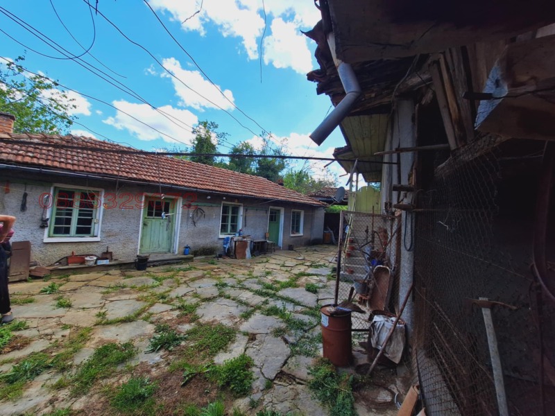 Продава КЪЩА, с. Плаково, област Велико Търново, снимка 4 - Къщи - 52781463