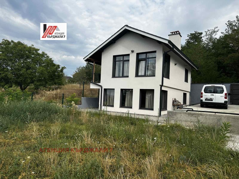 Till salu  Hus Kardjali , Baikal , 100 kvm | 31471370 - bild [9]