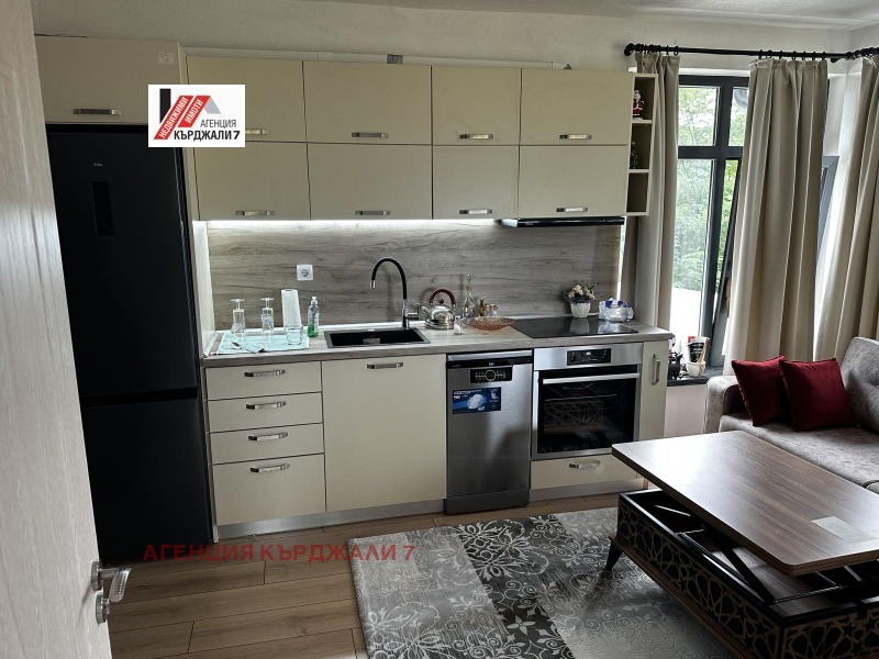 Till salu  Hus Kardjali , Baikal , 100 kvm | 31471370 - bild [3]