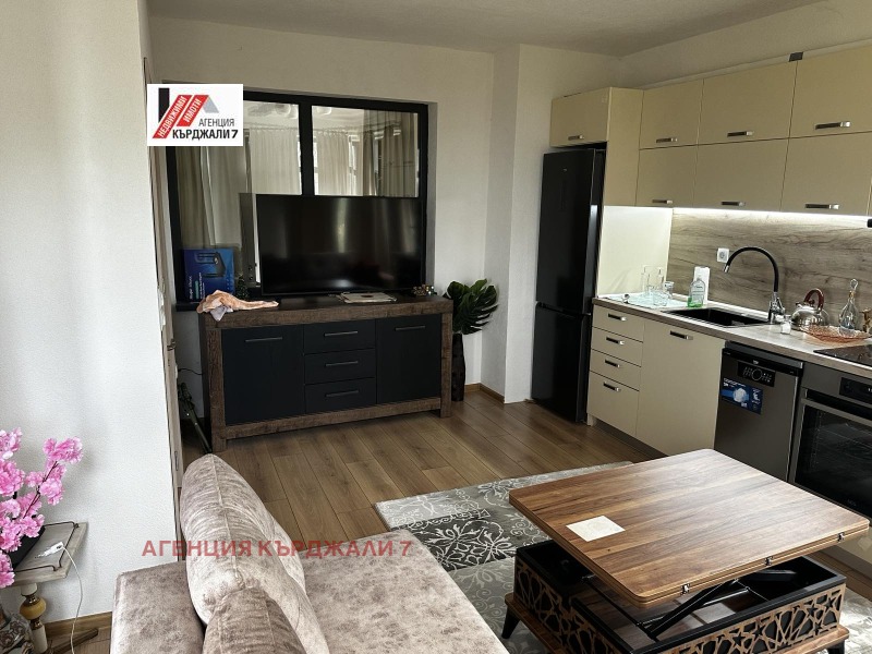 Till salu  Hus Kardjali , Baikal , 100 kvm | 31471370 - bild [4]